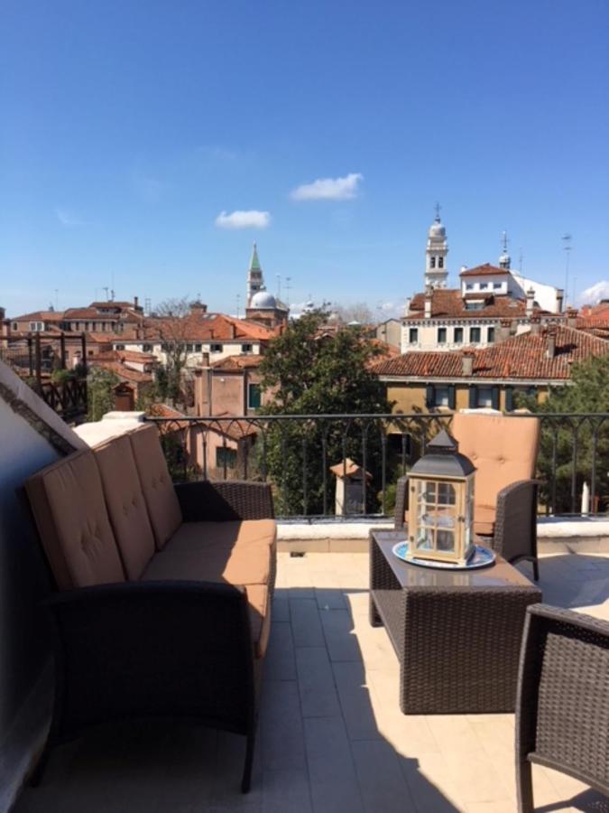 Terrace * Venecia